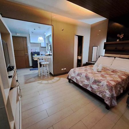 Palm Tree Villas By Ann Manila Exterior photo