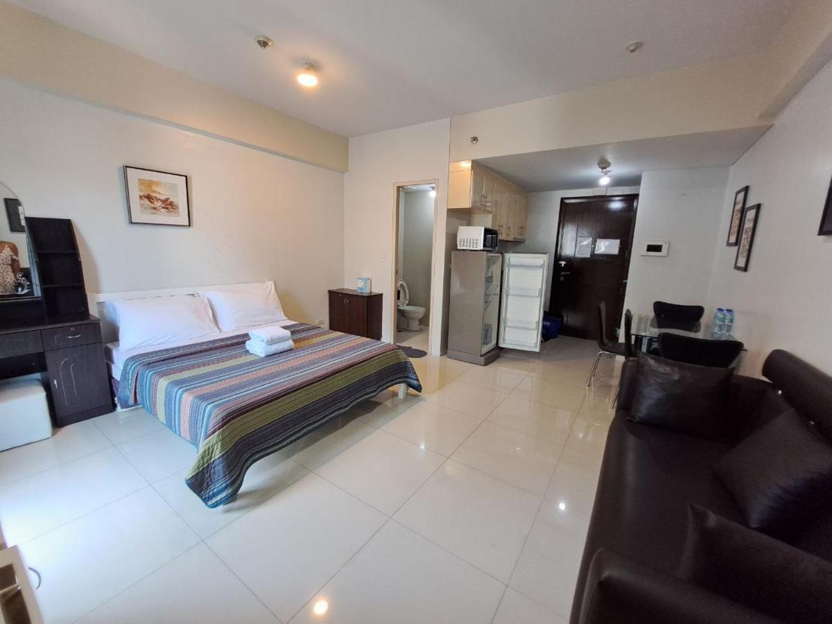 Palm Tree Villas By Ann Manila Exterior photo